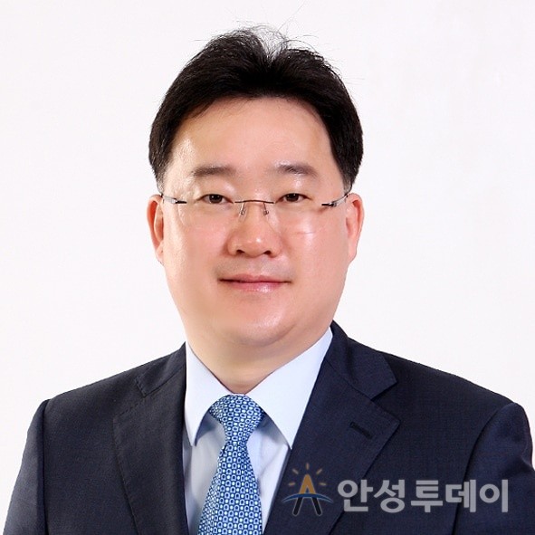 송미찬 운영위원장