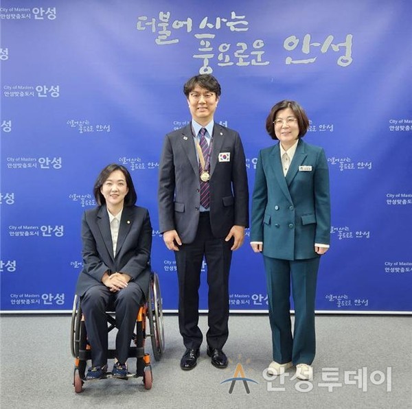 최혜영 의원, 국제장애인기능올림픽대회 금메달리스트안성출신 김지욱 선수 접견